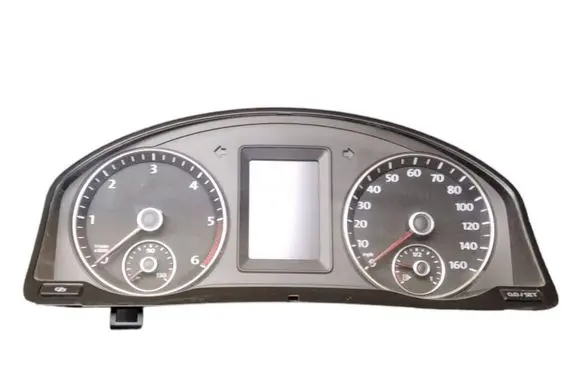 Volkswagen Jetta V Speedometer (instrument cluster) 5M0920960J VD104816 A2C53293350