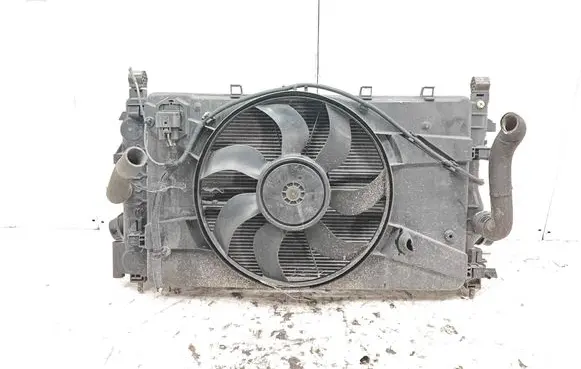 Opel Zafira C Radiator set 0130307203 16457023