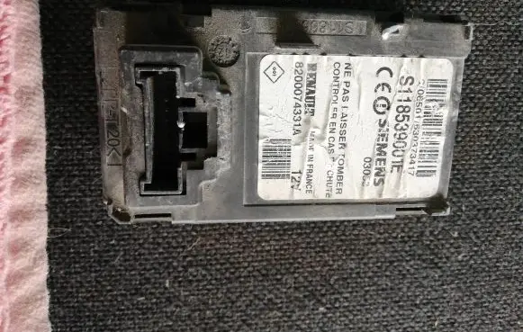 Renault Scenic II - Grand scenic II Ignition key card reader 8200074331A