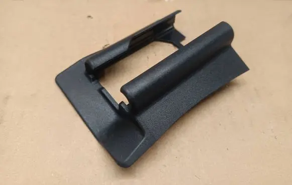 Mercedes-Benz E W212 Front driver seat rail trim A2129190520
