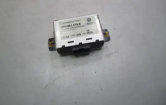 Audi A4 S4 B5 8D Alarm control unit/module 4D0951173B 960356