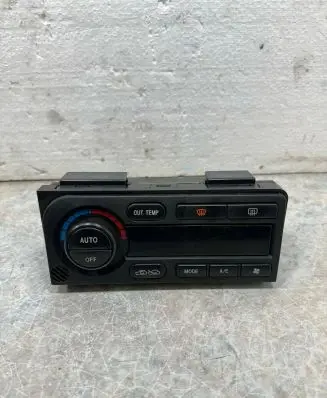 Subaru Outback Climate control unit 72311AE080 2N43034700