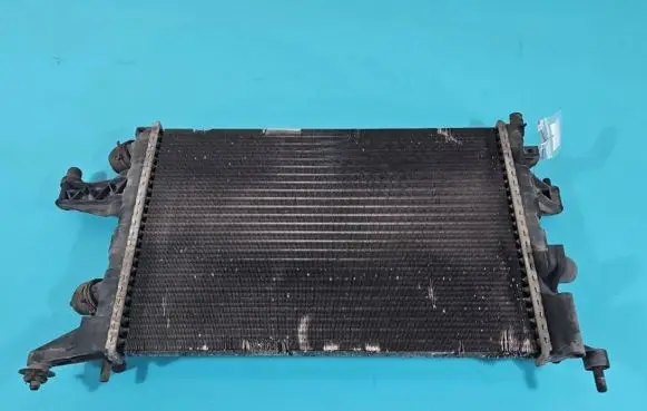 Opel Tigra B Coolant radiator IMPRK1404139