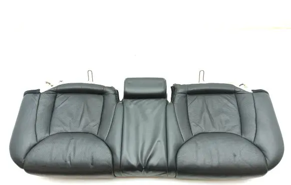 Lexus LS 430 Rear seat 