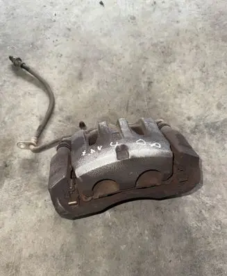 Toyota RAV 4 (XA50) Front brake caliper
