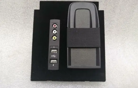 Mercedes-Benz S C217 USB socket connector A2228200415