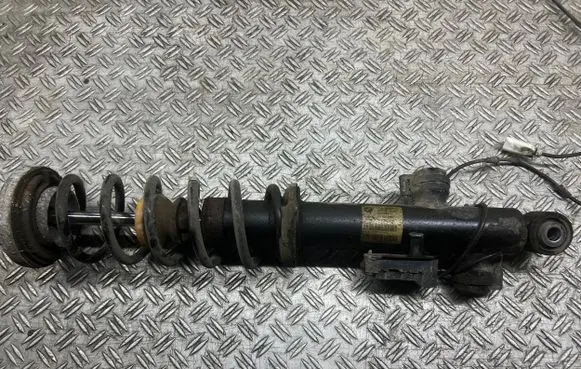 BMW 6 F06 Gran coupe Rear shock absorber with coil spring 