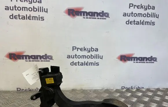 Iveco Daily 30.8 - 9 Accelerator throttle pedal 0281002632