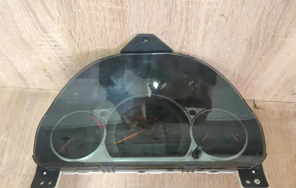 Honda CR-V Speedometer (instrument cluster) HR0333123 78100
