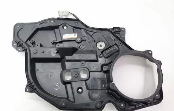 Mazda CX-7 Front window lifting mechanism without motor EG525997X 7111528