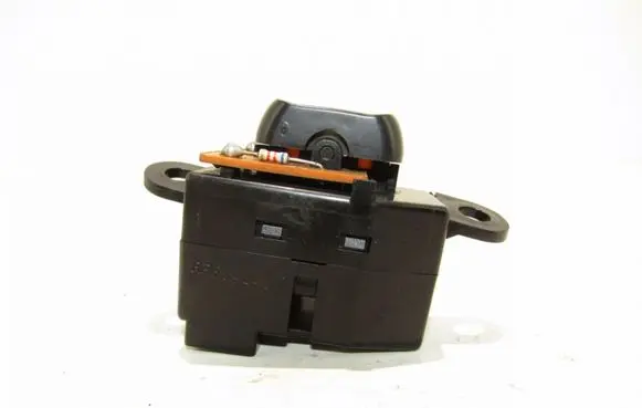 Hyundai Elantra Electric window control switch 9358029000