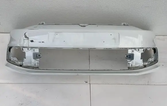 Volkswagen Polo V 6R Front bumper 6C0807221