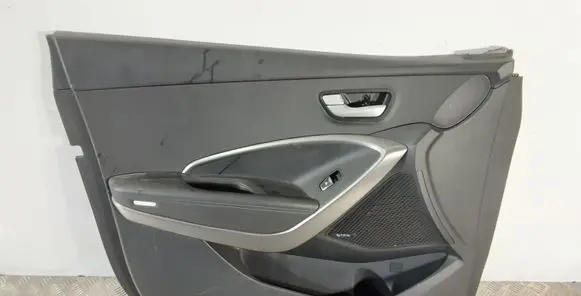 Hyundai Santa Fe Front door card panel trim
