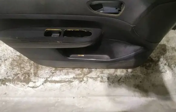 Peugeot 307 Front door card panel trim 