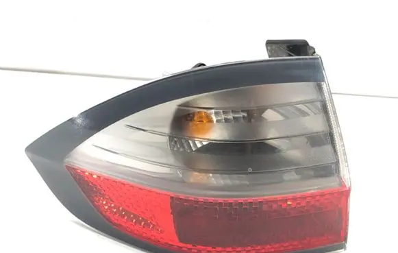 Ford S-MAX Rear/tail lights