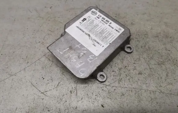 Volkswagen PASSAT B5.5 Airbag control unit/module 1C0909605B