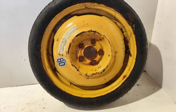 Subaru Impreza I R16 spare wheel 