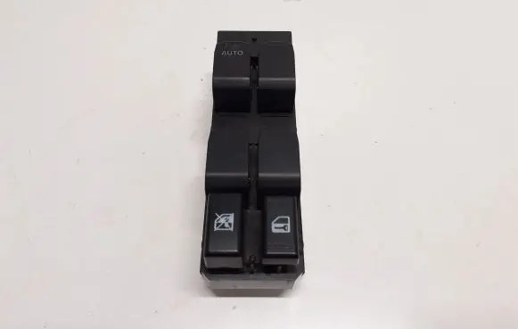 Suzuki Grand Vitara II Electric window control switch 64J200765T