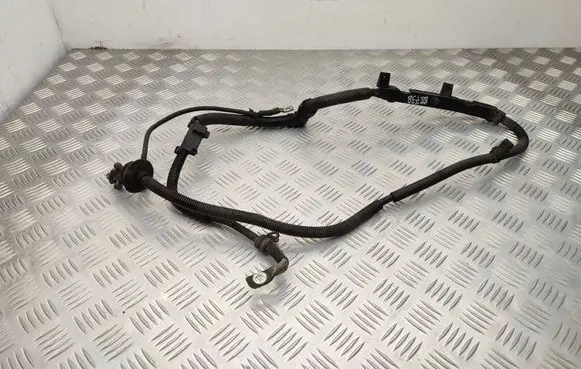 Audi A4 S4 B7 8E 8H Positive cable (battery) 8E0971824E