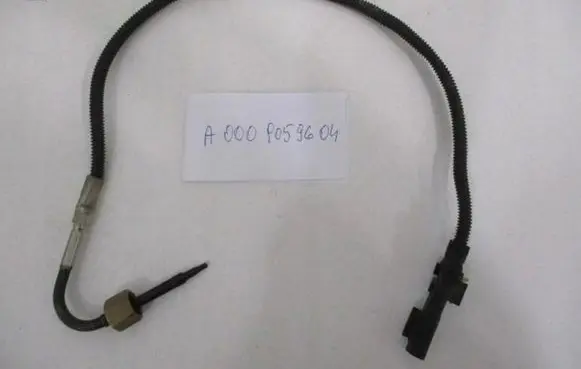 Mercedes-Benz Sprinter W906 Exhaust gas temperature sensor A0009059604