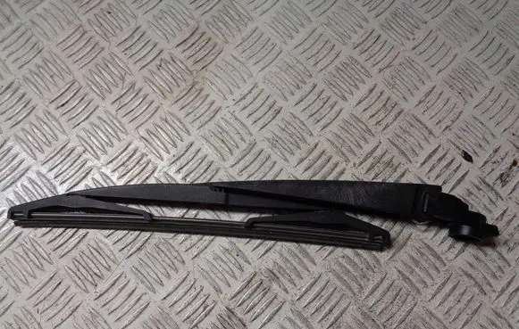 Peugeot 108 Rear wiper blade arm 