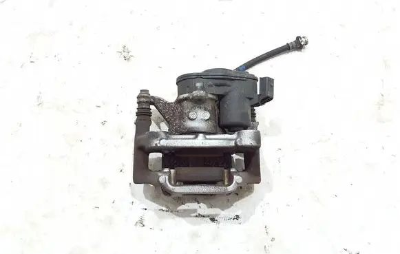 Nissan Qashqai J12 Rear brake caliper 440116RA0B