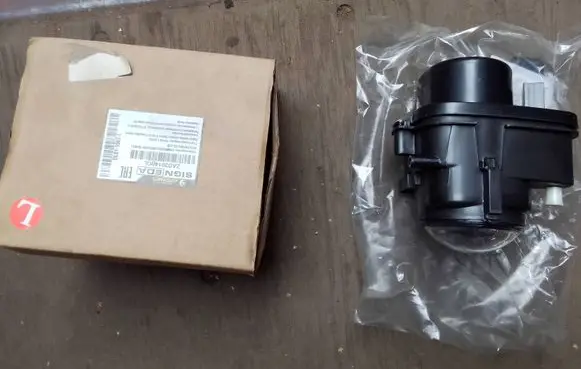 Audi A6 S6 C5 4B Front fog light 14933100LI