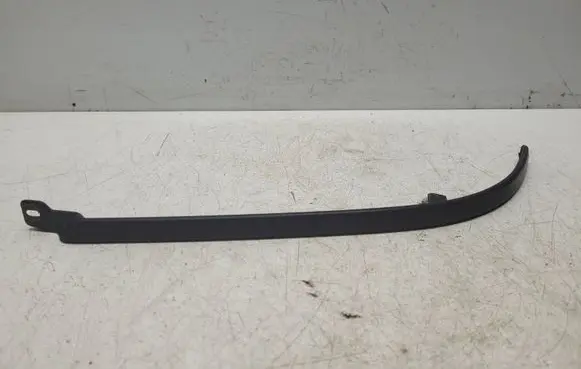 Under headlight/headlamp trim