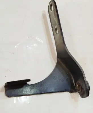 Volkswagen Amarok Tailgate hinge 2H5829642C