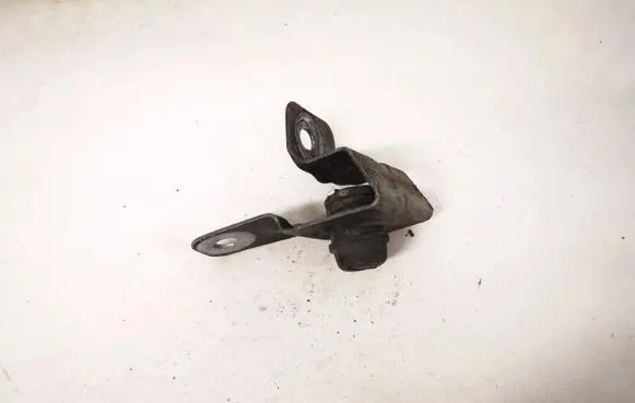 Opel Insignia A Radiator mount bracket 13248768