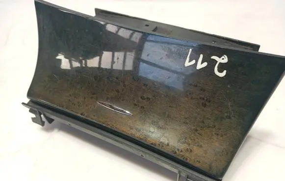 Mercedes-Benz E W211 Car ashtray A2118101330