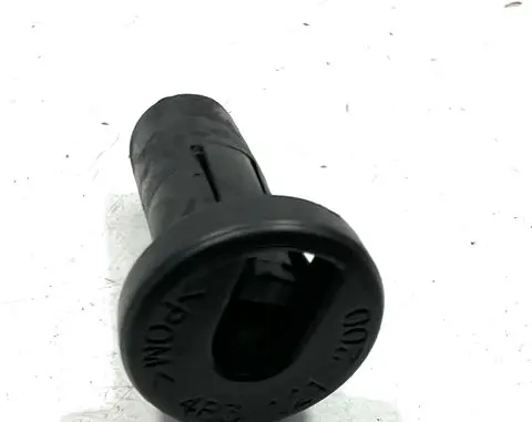Radiator mount bracket