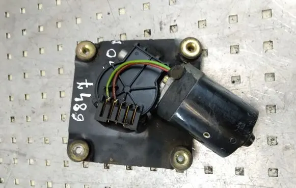 Volvo S40, V40 Wiper motor 0390241170