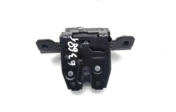 Opel Mokka X Tailgate/trunk/boot lock/catch/latch 13515944 A066070