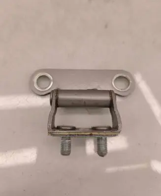 Toyota Auris E180 Loading door upper hinge