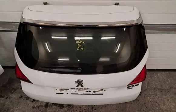 Peugeot 2008 I Tailgate/trunk/boot lid 9802961780