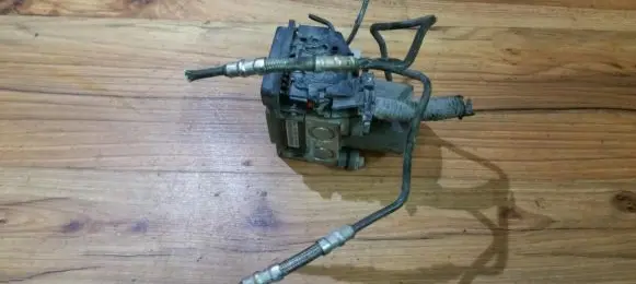 Ford Mondeo Mk III ABS Pump 0265800585 68131