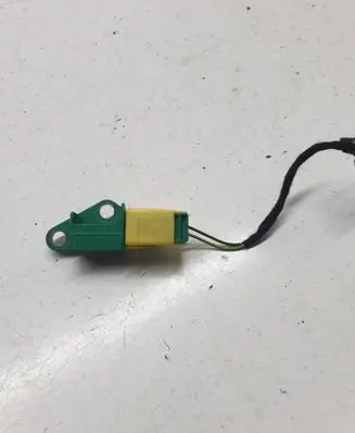 Audi Q7 4L Airbag deployment crash/impact sensor 1K0909606C 8K0973323S