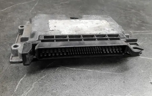 Peugeot 206+ Engine ECU kit and lock set 0261206032