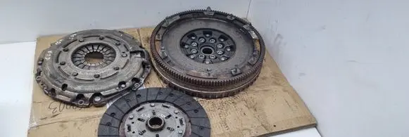 Mercedes-Benz CLA C117 X117 W117 Clutch set kit A6510305405 A0262500501
