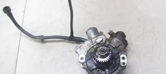 SsangYong Tivoli Fuel injection high pressure pump A6730700001