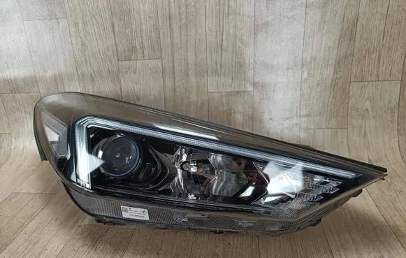 Hyundai Tucson TL Headlight/headlamp 92102D7500 D792121A20