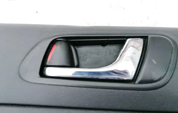 Subaru Outback Rear door interior handle