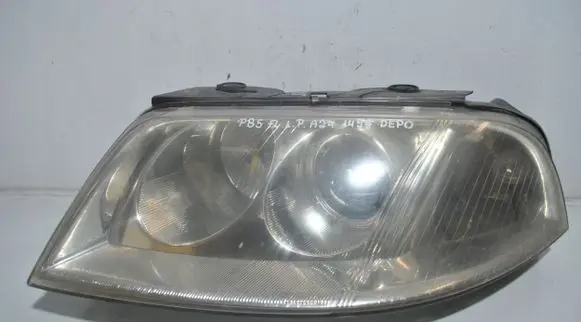 Volkswagen PASSAT B5.5 Headlight/headlamp