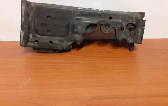 BMW 5 F10 F11 Other engine bay part 9127397 9616
