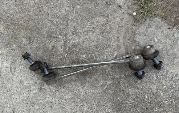 Renault Zoe Front anti-roll bar/sway bar ADSC