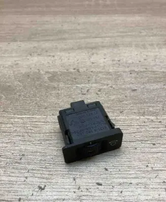 BMW 5 E39 Headlight level height control switch 8360460
