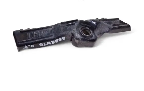 KIA Sorento Front bumper mounting bracket 865932P000