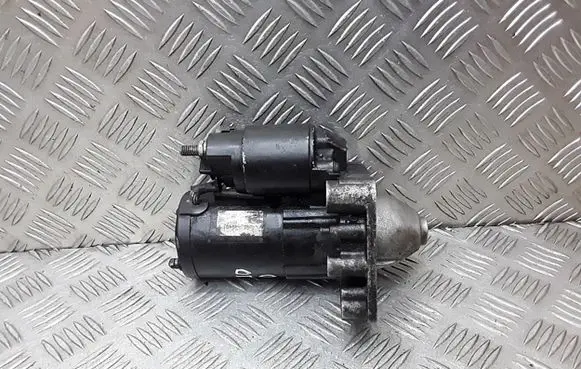 Citroen C4 Grand Picasso Starter motor m000t22471