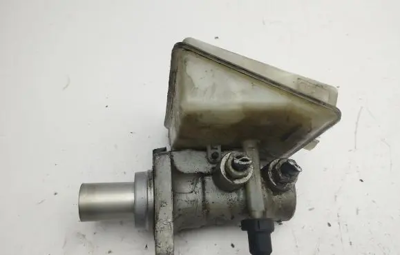 Ford Galaxy Master brake cylinder